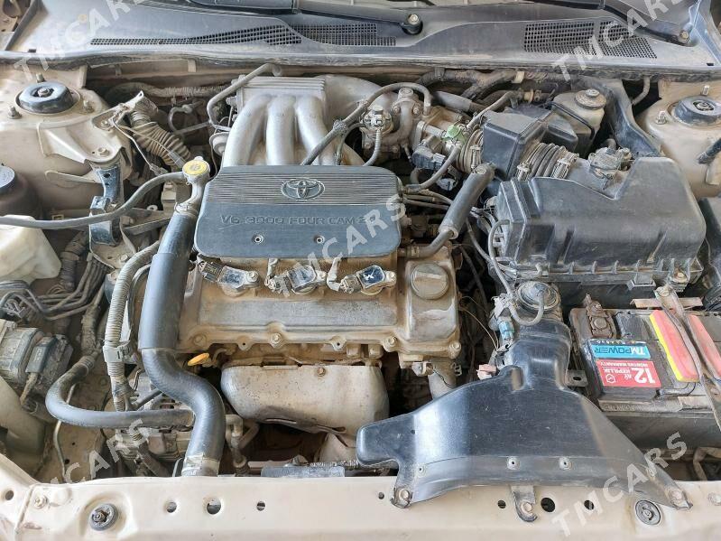 Toyota Camry 2002 - 150 000 TMT - Мары - img 5