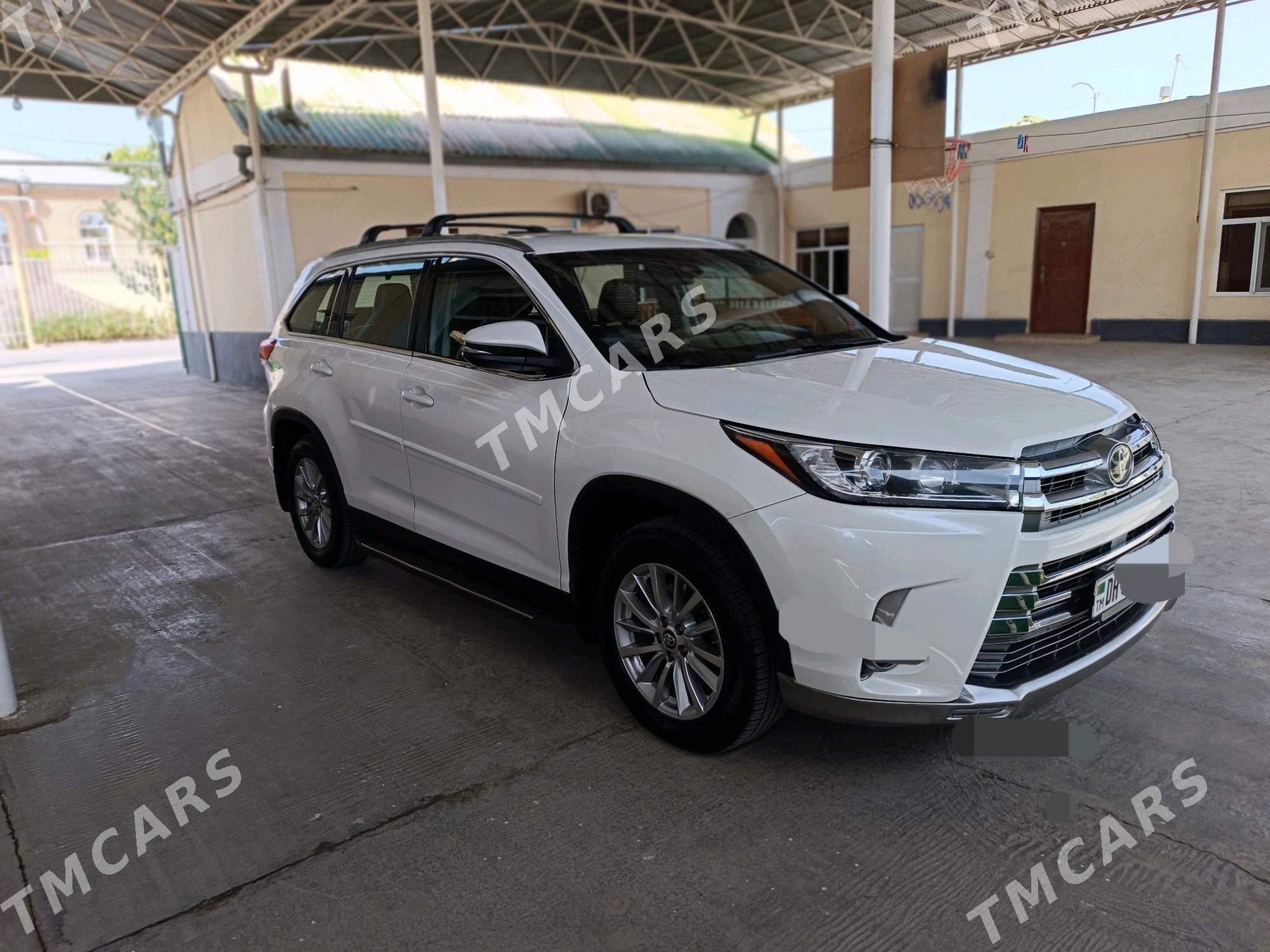 Toyota Highlander 2017 - 480 000 TMT - Aşgabat - img 3