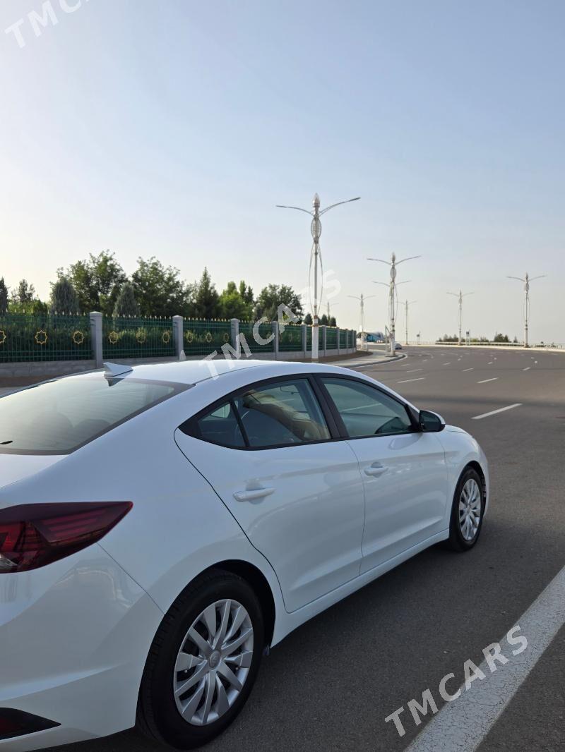 Hyundai Elantra 2020 - 228 000 TMT - Aşgabat - img 6