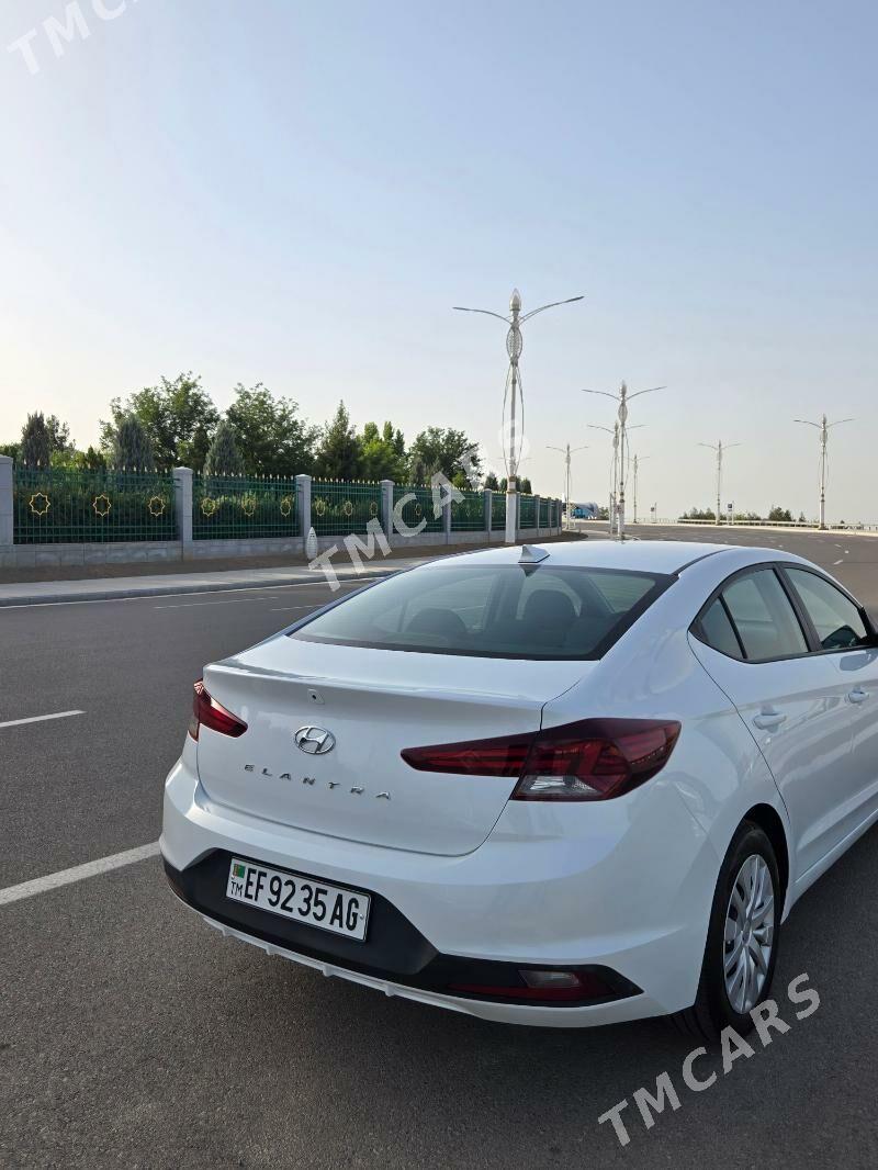 Hyundai Elantra 2020 - 228 000 TMT - Aşgabat - img 8