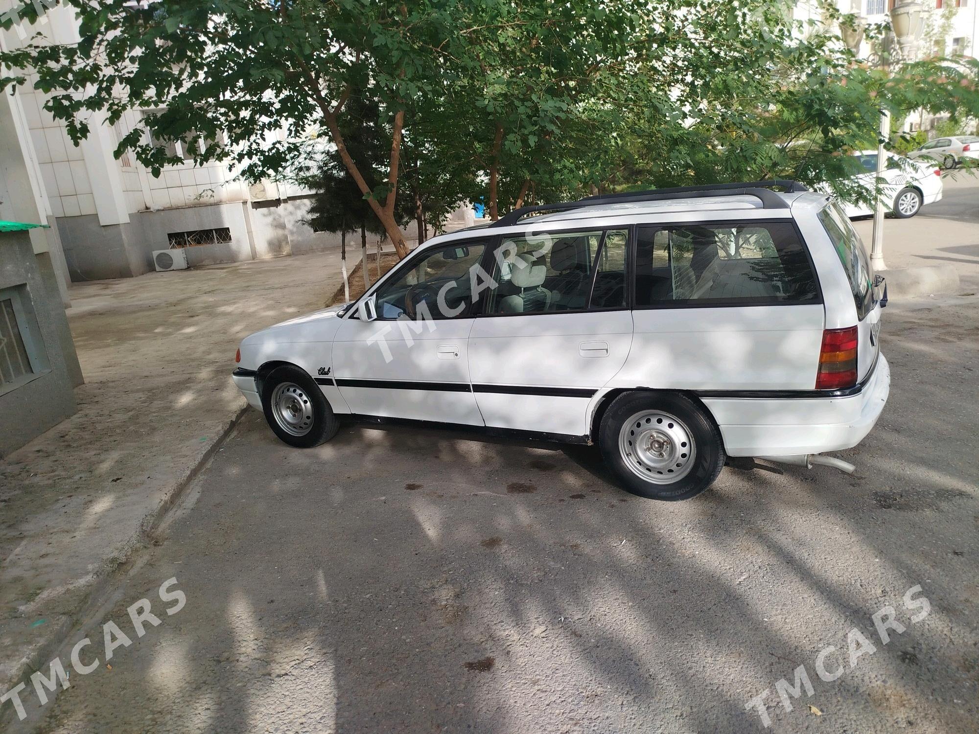 Opel Astra 1993 - 28 000 TMT - Ашхабад - img 3