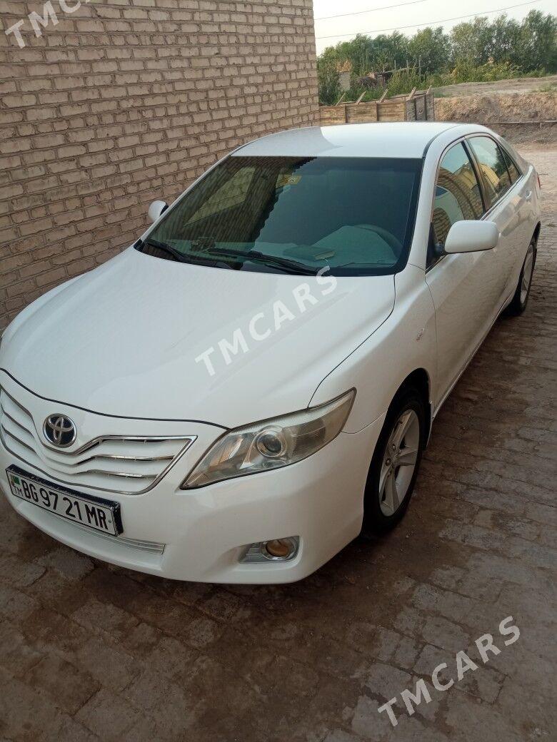 Toyota Camry 2010 - 130 000 TMT - Murgap - img 2