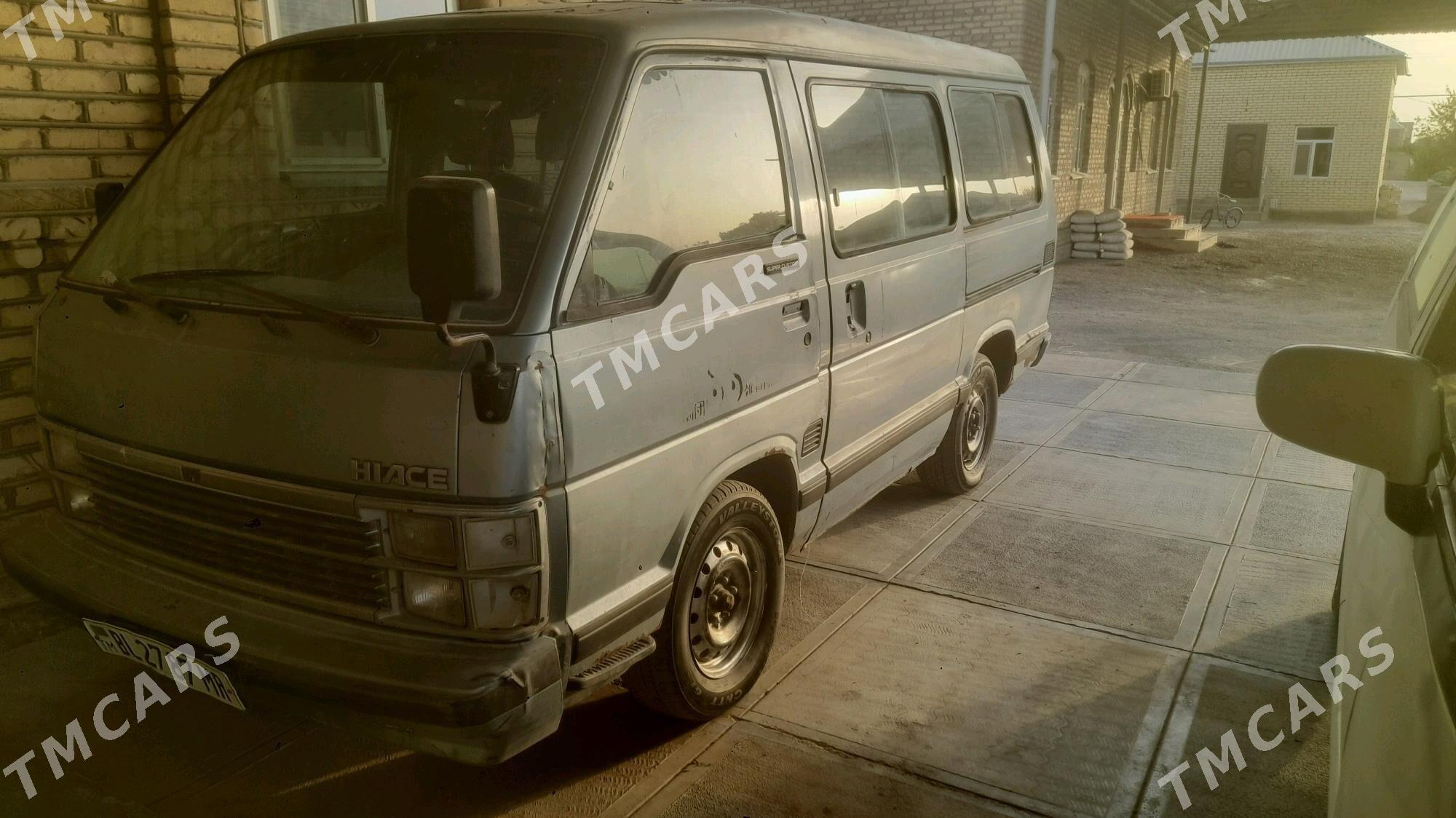 Toyota Hiace 1989 - 30 000 TMT - Мургап - img 3