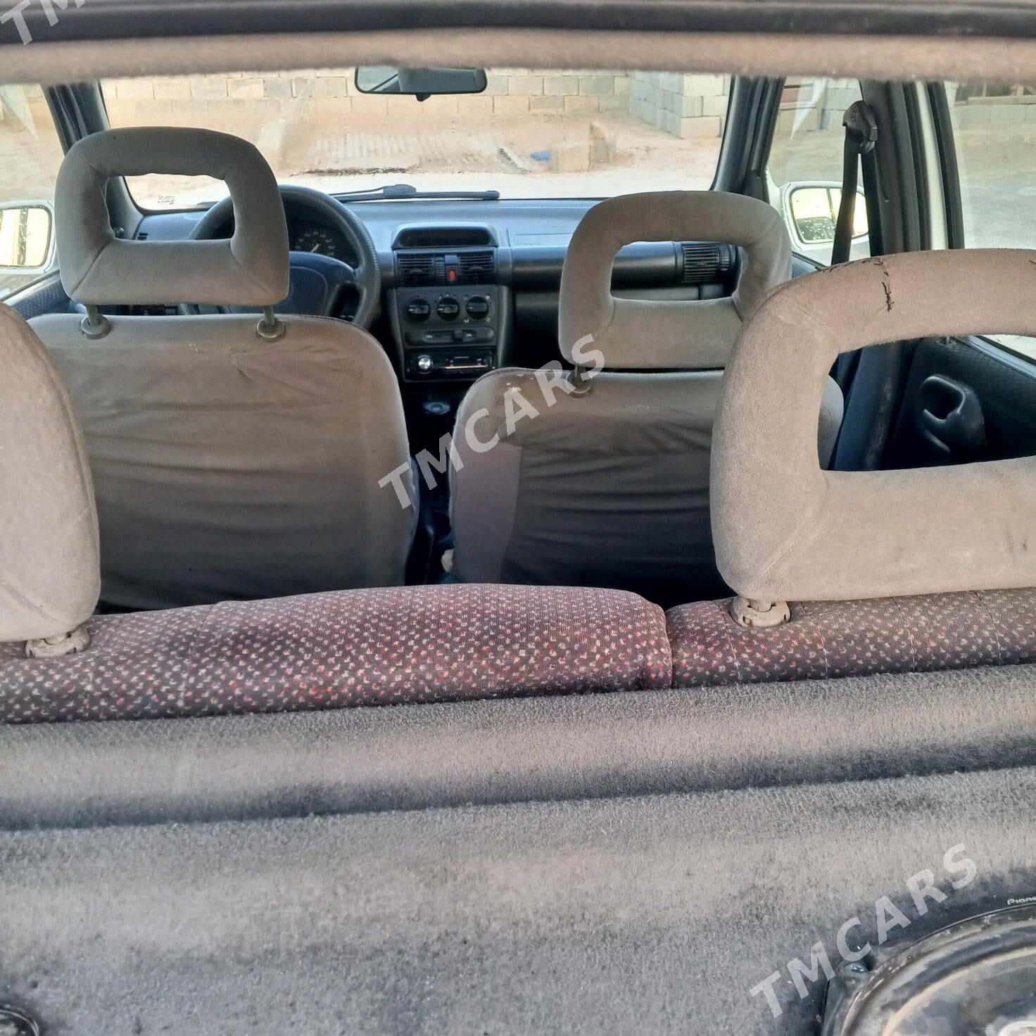 Opel Vita 1995 - 20 000 TMT - Багир - img 3