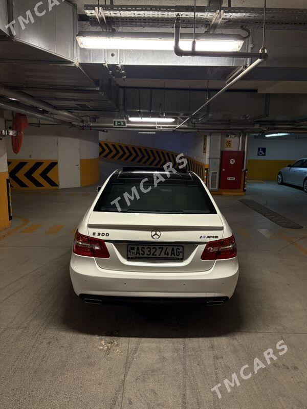 Mercedes-Benz E300 2011 - 320 000 TMT - Aşgabat - img 3