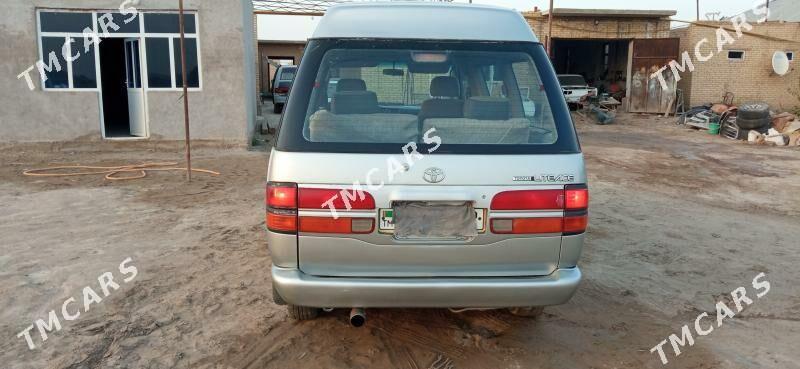 Toyota Hiace 1993 - 45 000 TMT - Farap - img 9