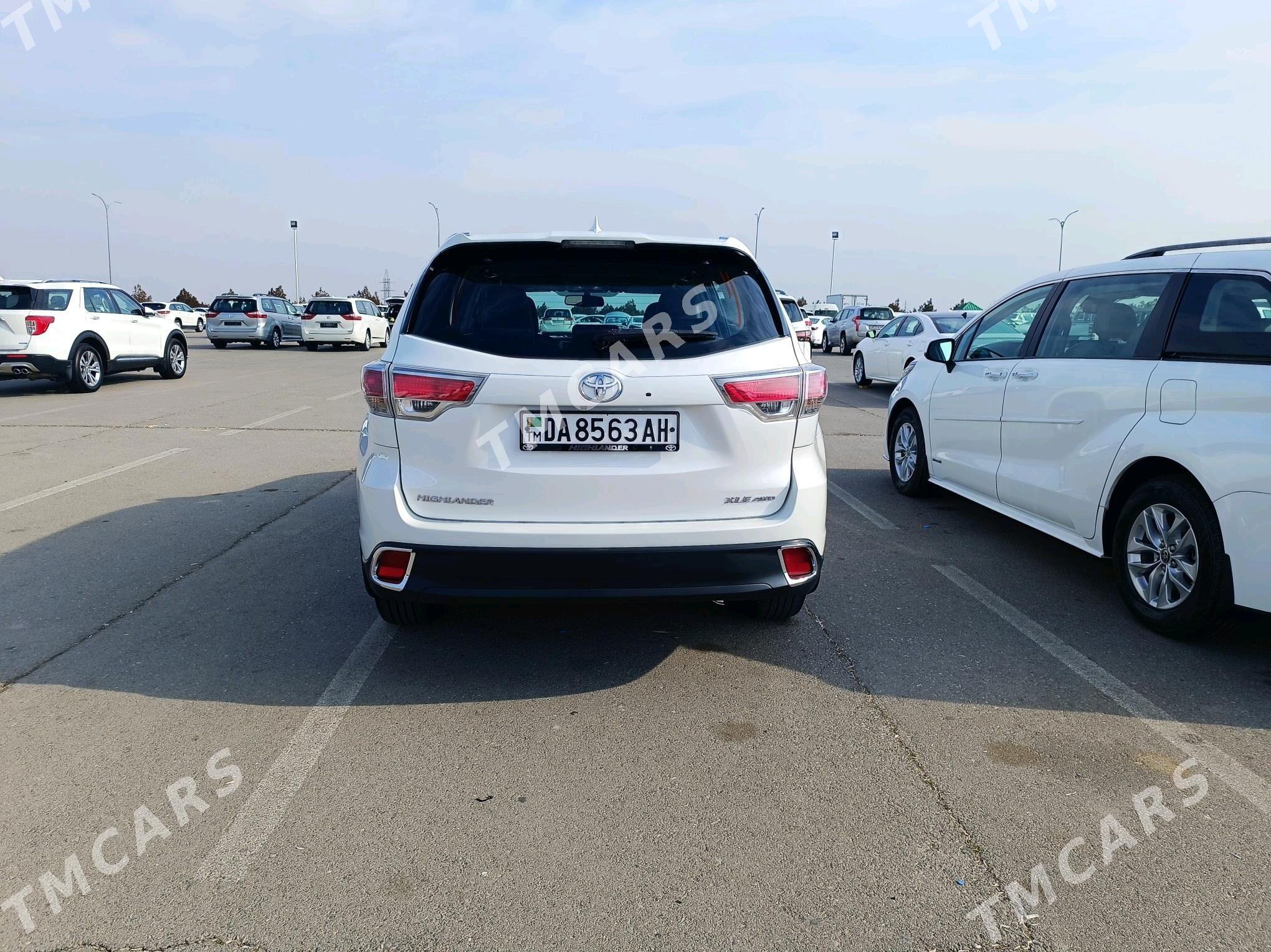 Toyota Highlander 2016 - 390 000 TMT - "Altyn Asyr" Gündogar bazary (Jygyllyk) - img 3