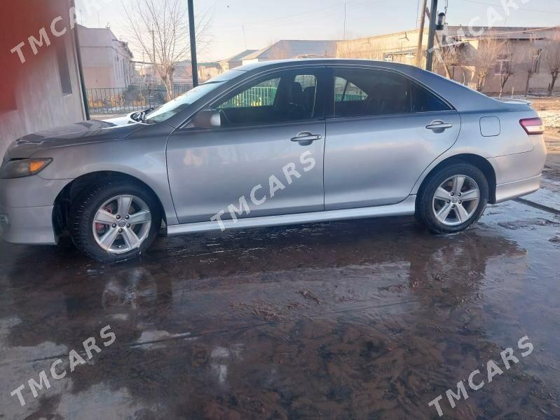 Toyota Camry 2011 - 200 000 TMT - Şabat etr. - img 5