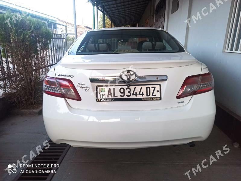 Toyota Camry 2010 - 140 000 TMT - Дашогуз - img 2