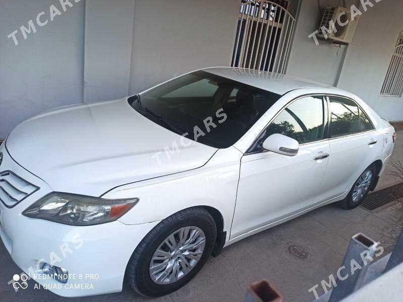Toyota Camry 2010 - 140 000 TMT - Дашогуз - img 3