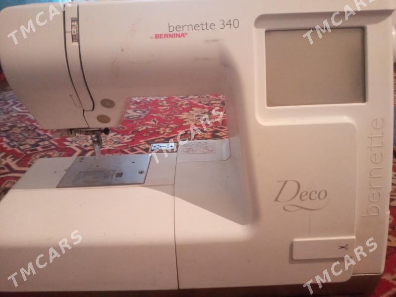 Janome bernette 340 - Mary - img 4