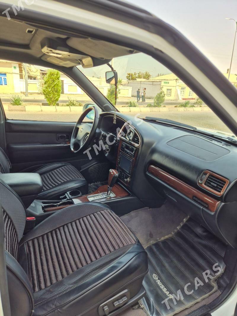 Nissan Pathfinder 2002 - 130 000 TMT - Baýramaly - img 3