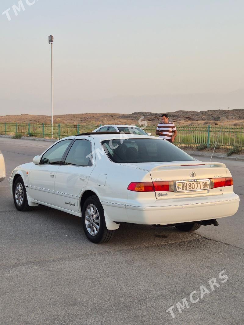 Toyota Camry 2000 - 195 000 TMT - Гызыларбат - img 3