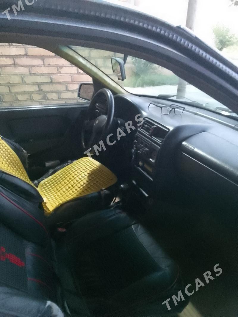 Opel Vectra 1989 - 18 000 TMT - Mary - img 5