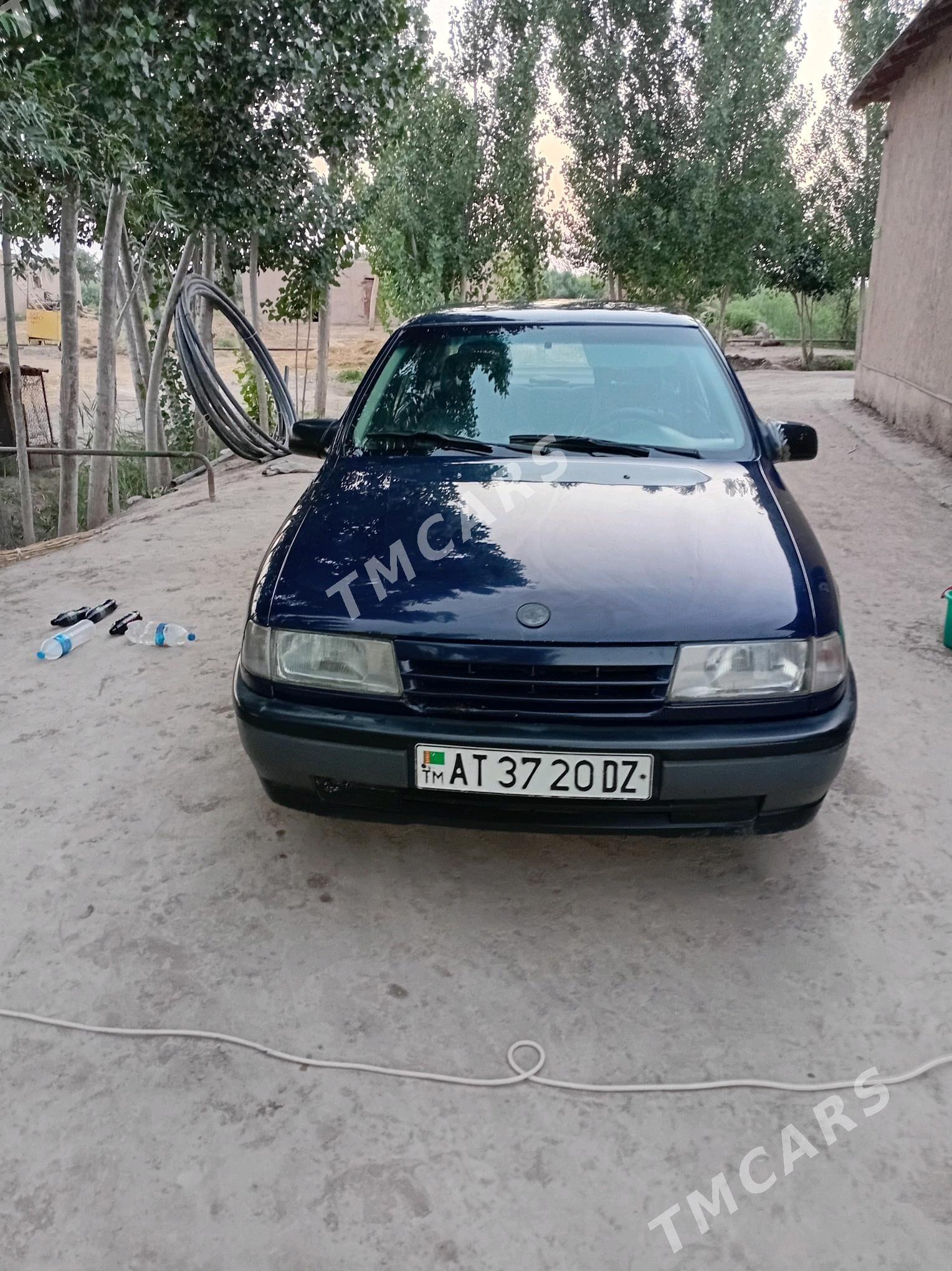 Opel Vectra 1992 - 40 000 TMT - Gubadag - img 2