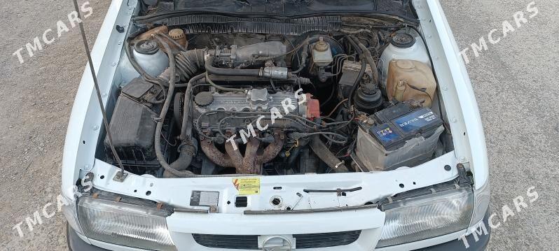 Opel Vectra 1993 - 42 000 TMT - Gyzylarbat - img 3