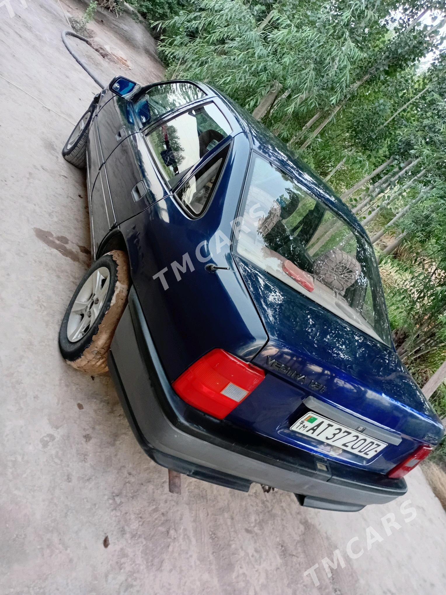 Opel Vectra 1992 - 40 000 TMT - Gubadag - img 5