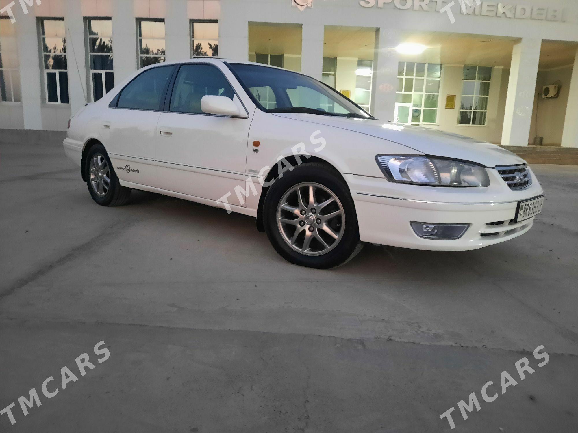 Toyota Camry 2000 - 190 000 TMT - Türkmenabat - img 3