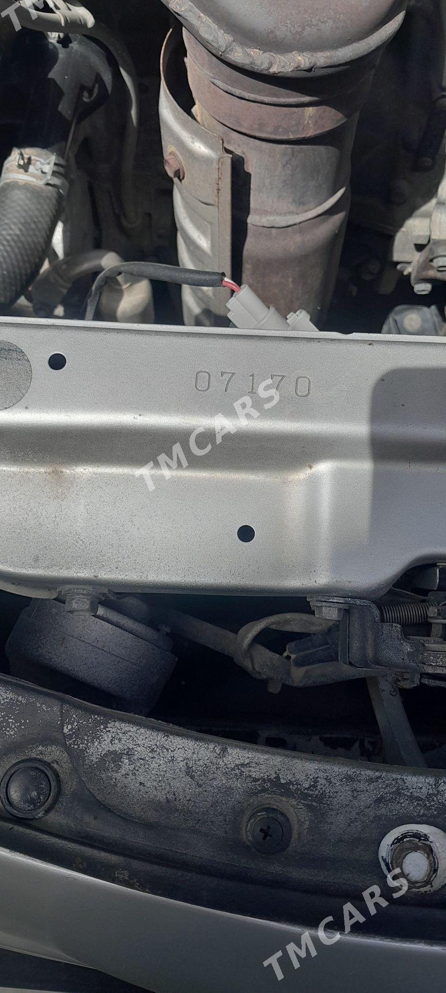 Toyota Camry 2009 - 156 000 TMT - Байрамали - img 3