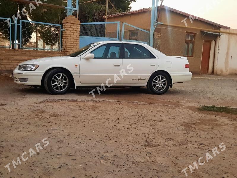 Toyota Camry 2000 - 190 000 TMT - Türkmenabat - img 10