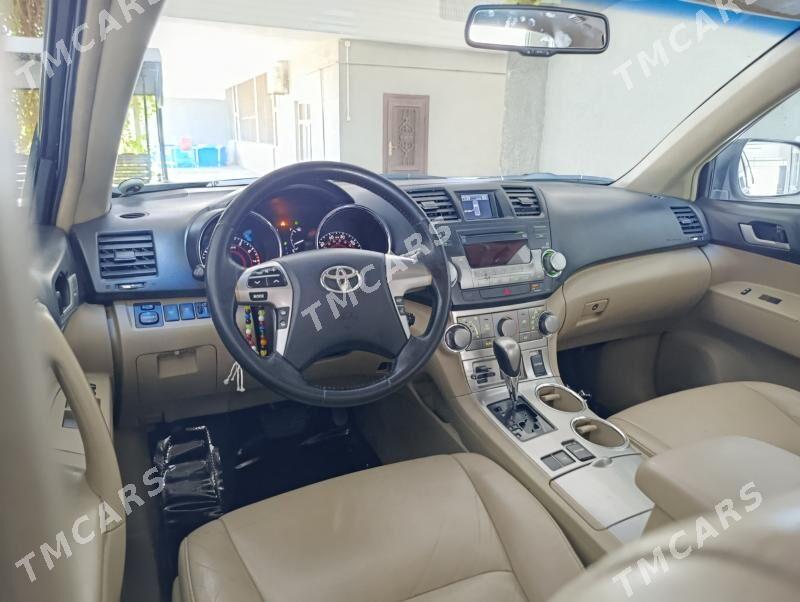 Toyota Highlander 2012 - 272 000 TMT - Гёкдепе - img 9