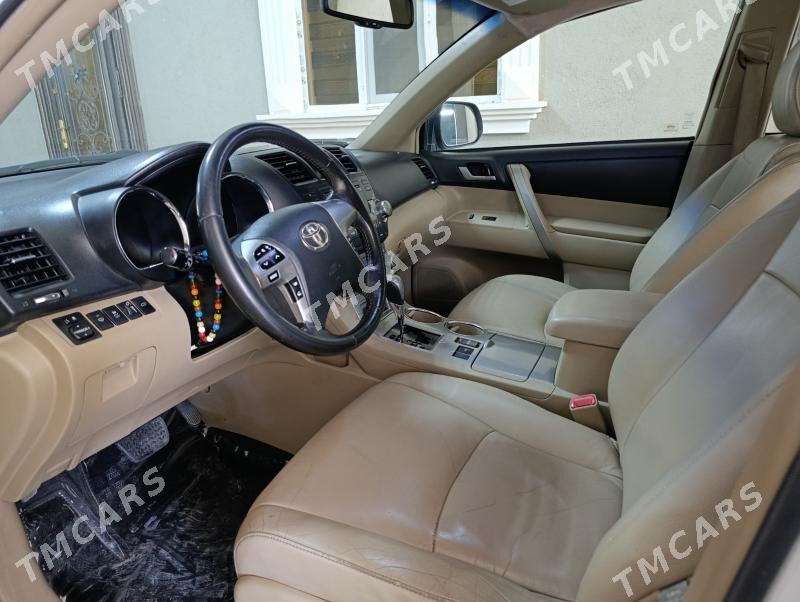 Toyota Highlander 2012 - 272 000 TMT - Гёкдепе - img 8