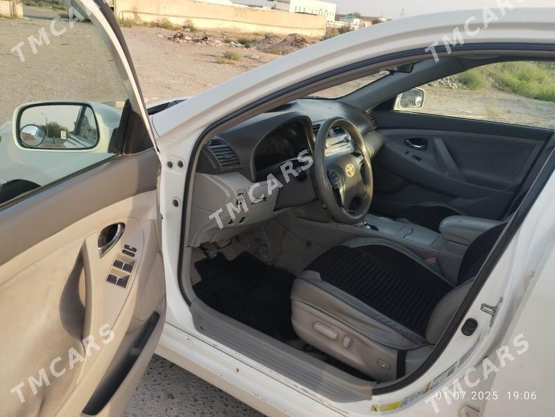 Toyota Camry 2010 - 155 000 TMT - Farap - img 3