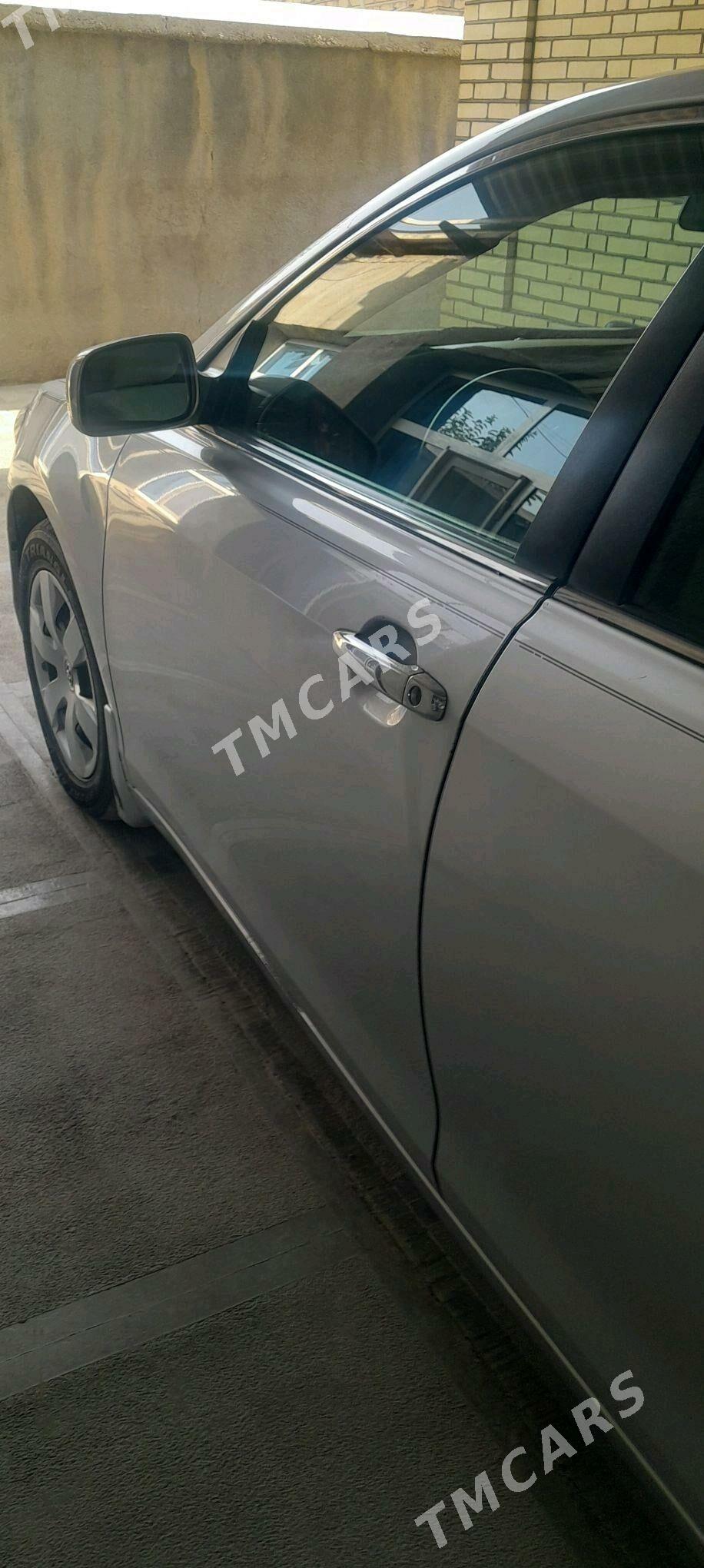 Toyota Camry 2009 - 156 000 TMT - Байрамали - img 8