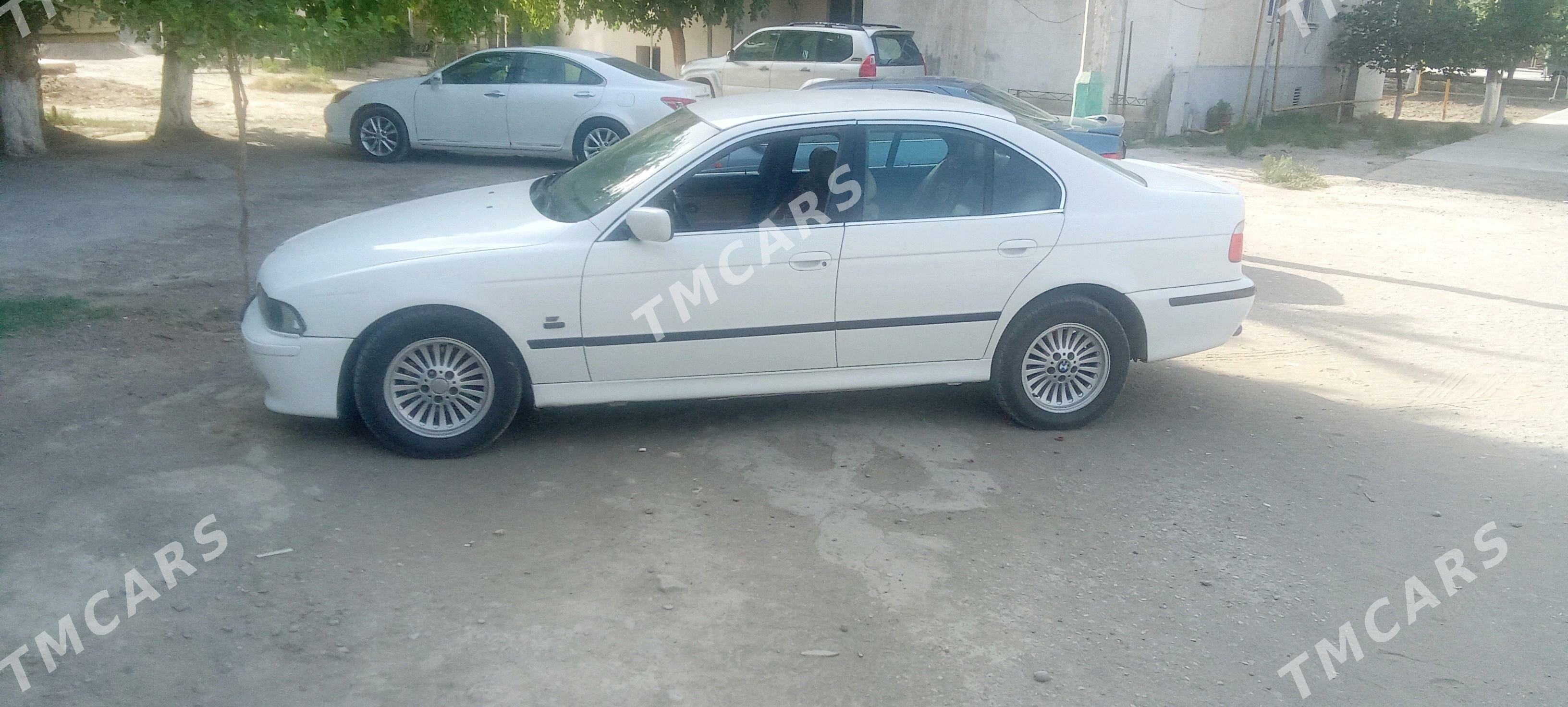 BMW 528 2003 - 90 000 TMT - Туркменабат - img 6