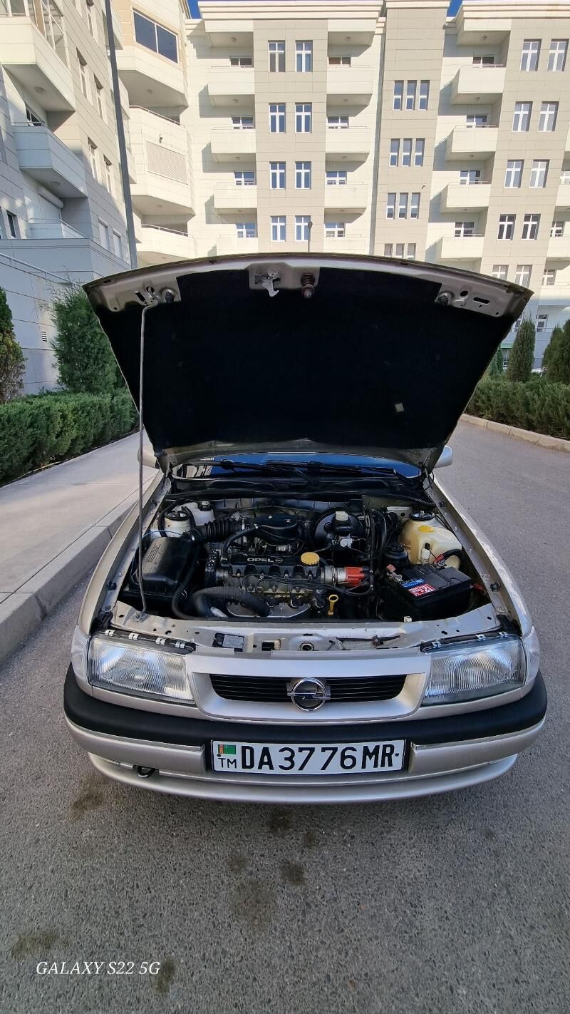 Opel Vectra 1993 - 67 000 TMT - Мары - img 6