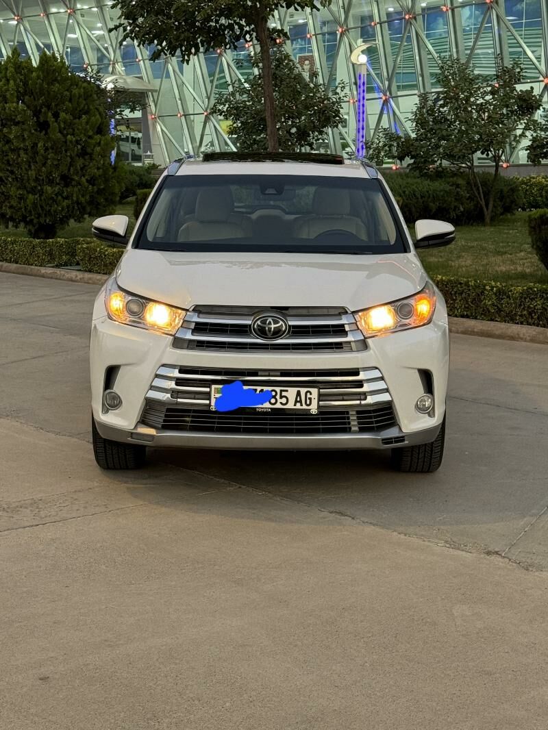 Toyota Highlander 2019 - 475 000 TMT - Aşgabat - img 2
