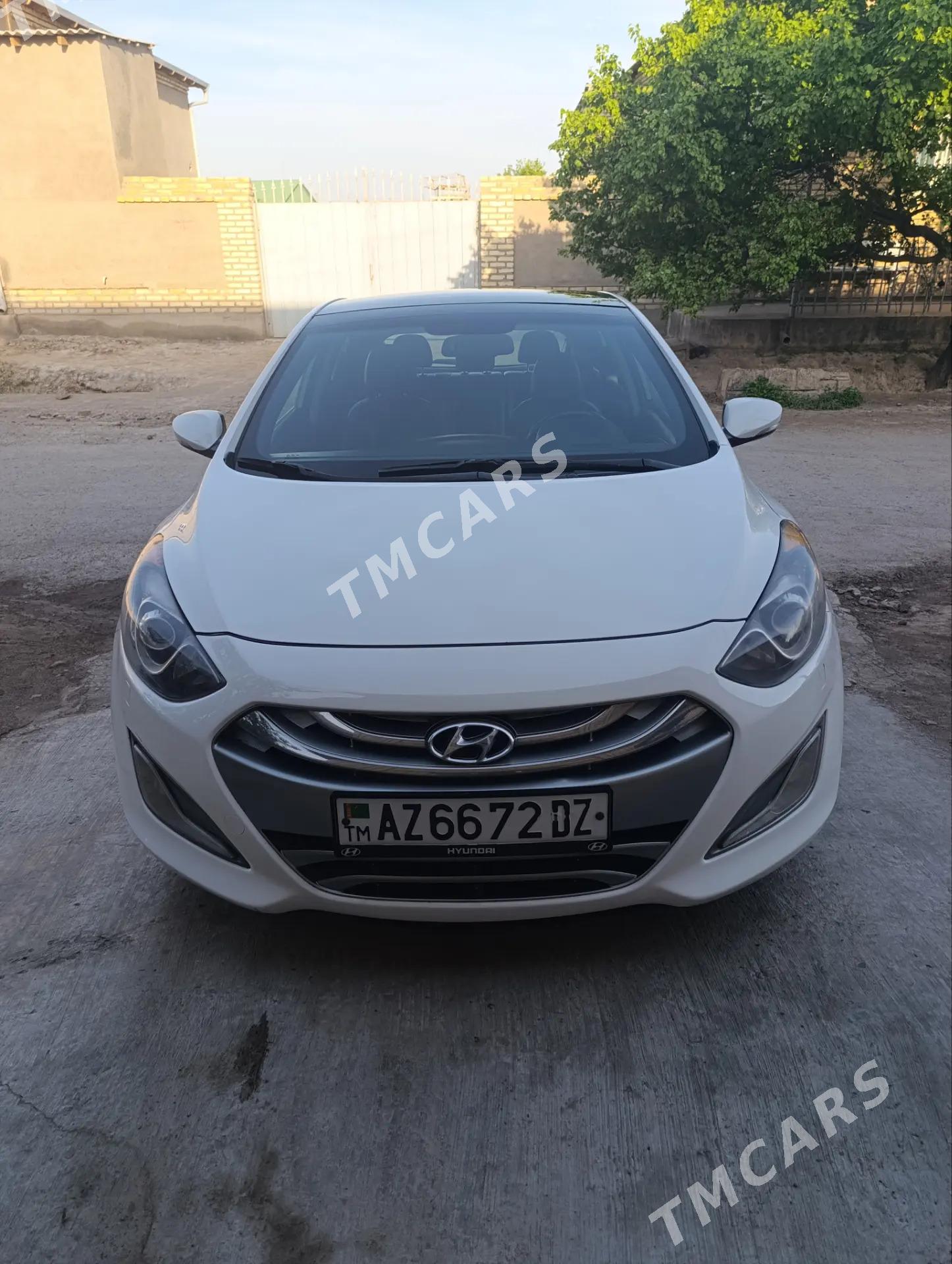 Hyundai Elantra 2012 - 140 000 TMT - Daşoguz - img 4