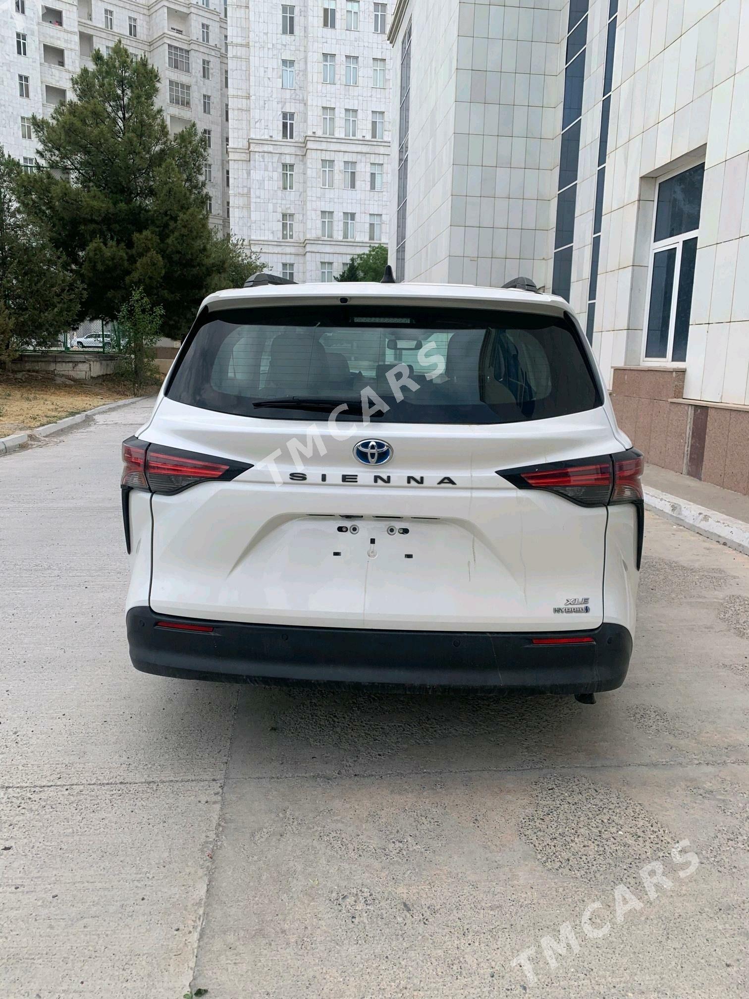 Toyota Sienna 2021 - 485 000 TMT - Aşgabat - img 7