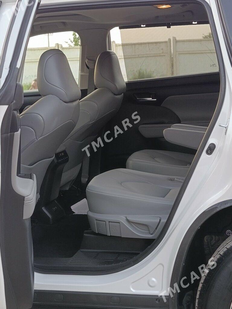 Toyota Highlander 2021 - 600 000 TMT - Мары - img 4