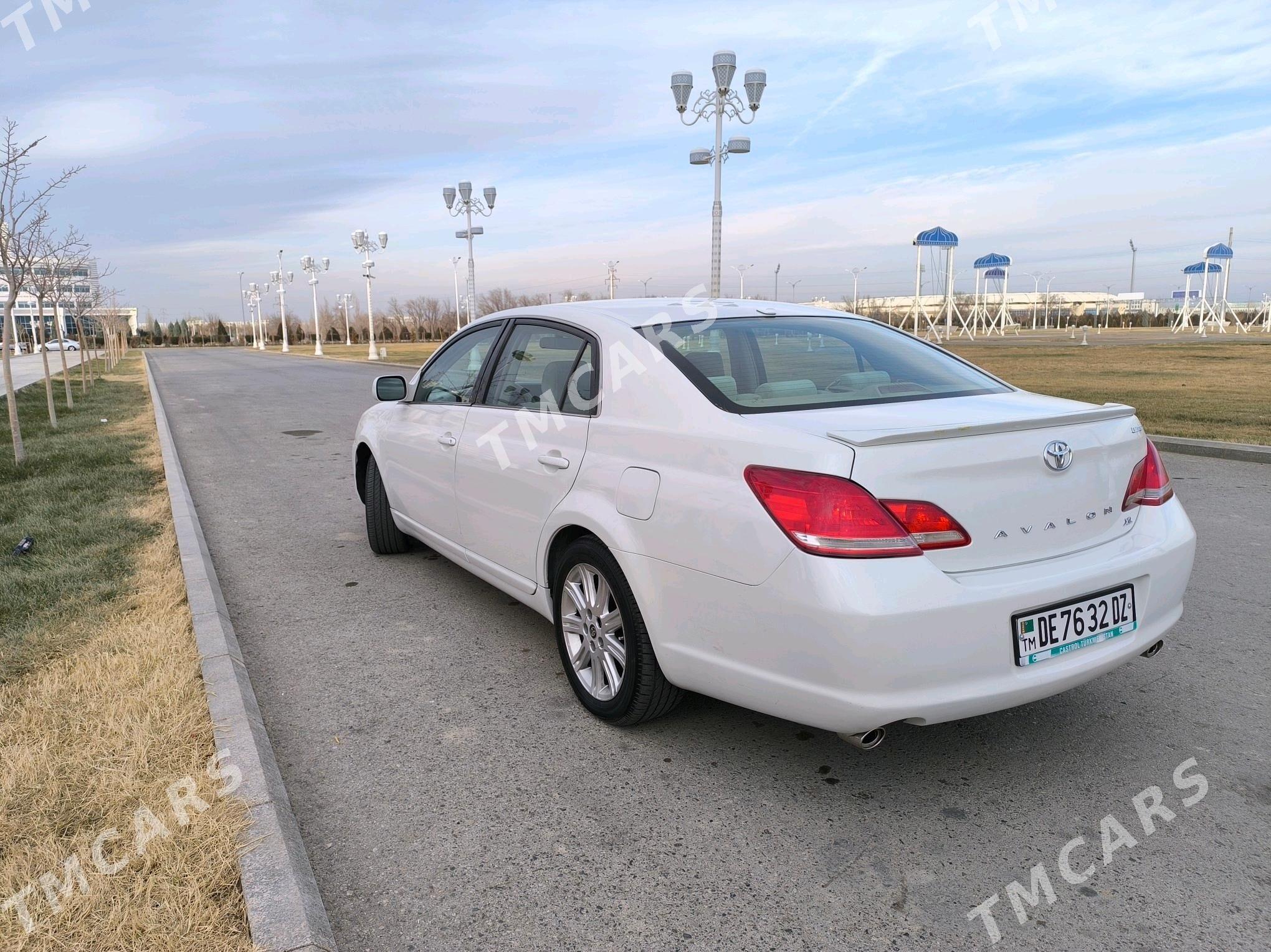 Toyota Avalon 2007 - 150 000 TMT - Дашогуз - img 9