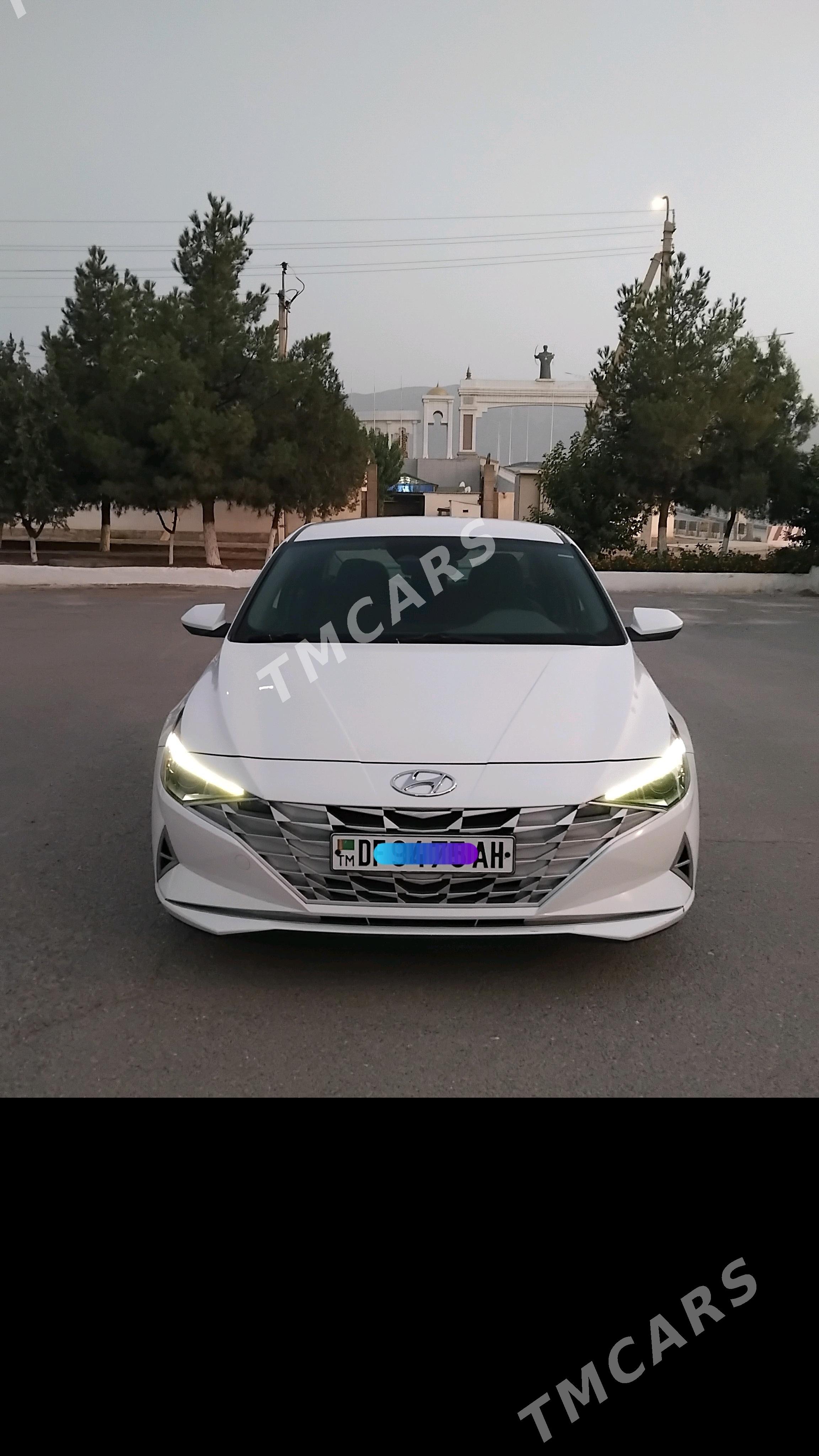 Hyundai Elantra 2021 - 240 000 TMT - Гёкдепе - img 3