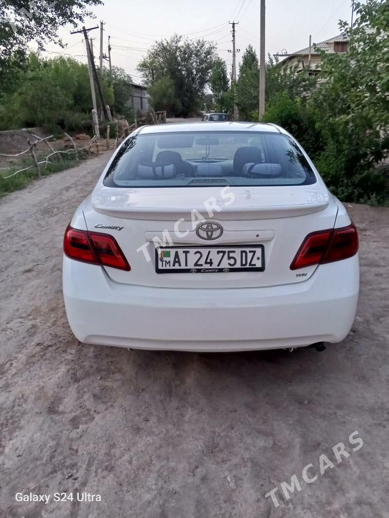 Toyota Camry 2010 - 200 000 TMT - Гурбансолтан Едже - img 3