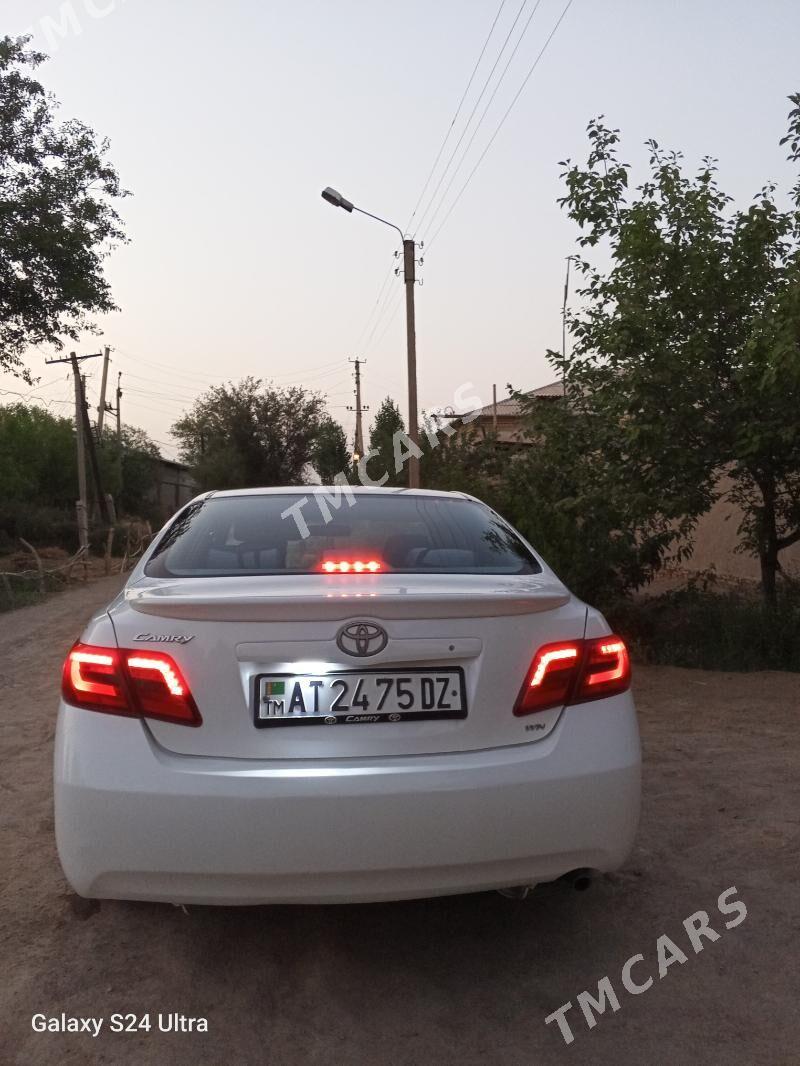Toyota Camry 2010 - 200 000 TMT - Гурбансолтан Едже - img 9