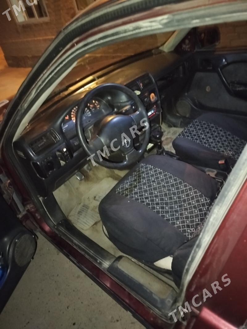 Opel Vectra 1990 - 25 000 TMT - Туркменабат - img 3