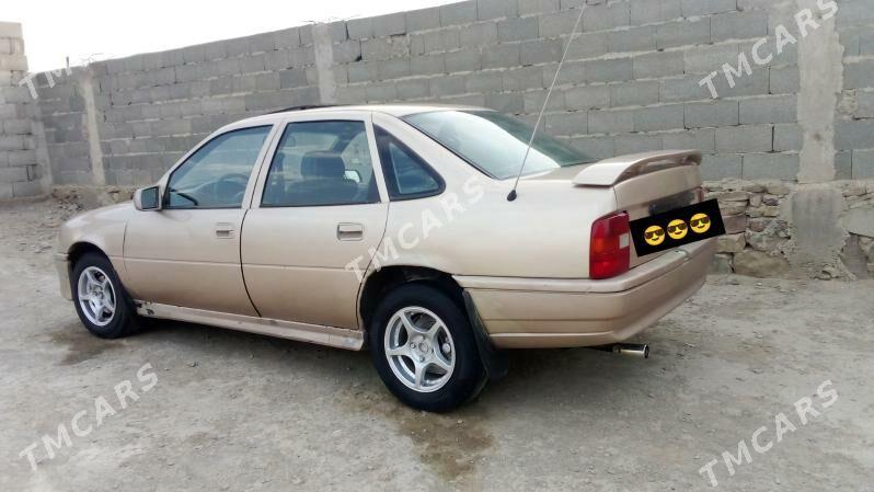 Opel Vectra 1991 - 30 000 TMT - Bereket - img 7