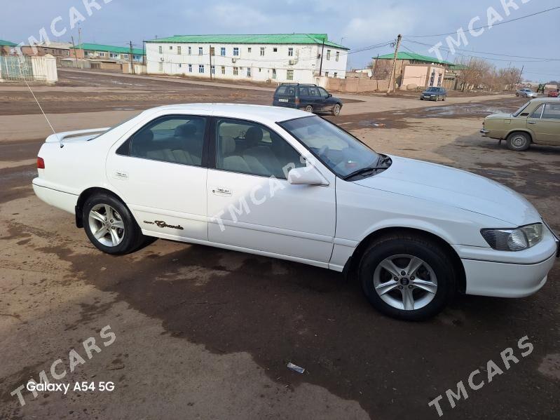 Toyota Camry 1999 - 119 000 TMT - Gubadag - img 3