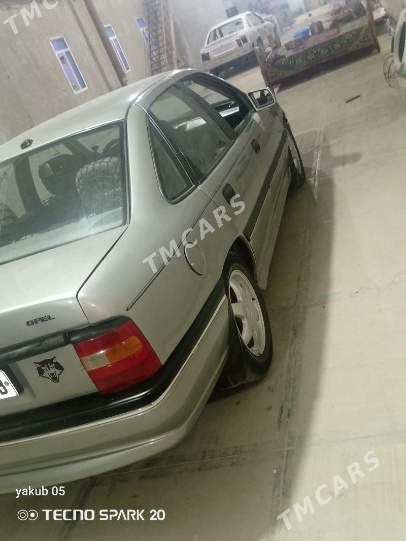 Opel Vectra 1992 - 35 000 TMT - Туркменабат - img 4