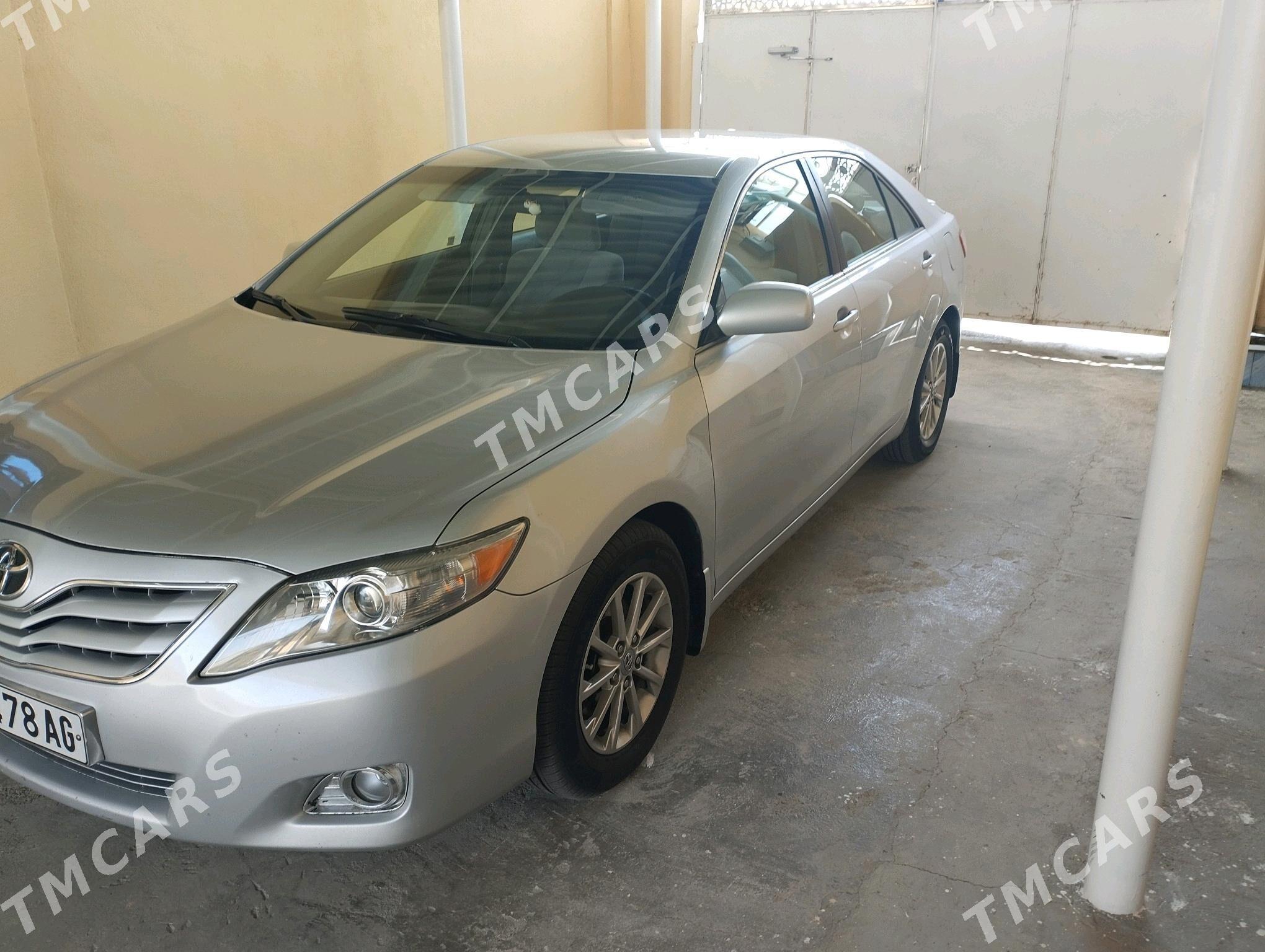 Toyota Camry 2010 - 185 000 TMT - Хитровка - img 3