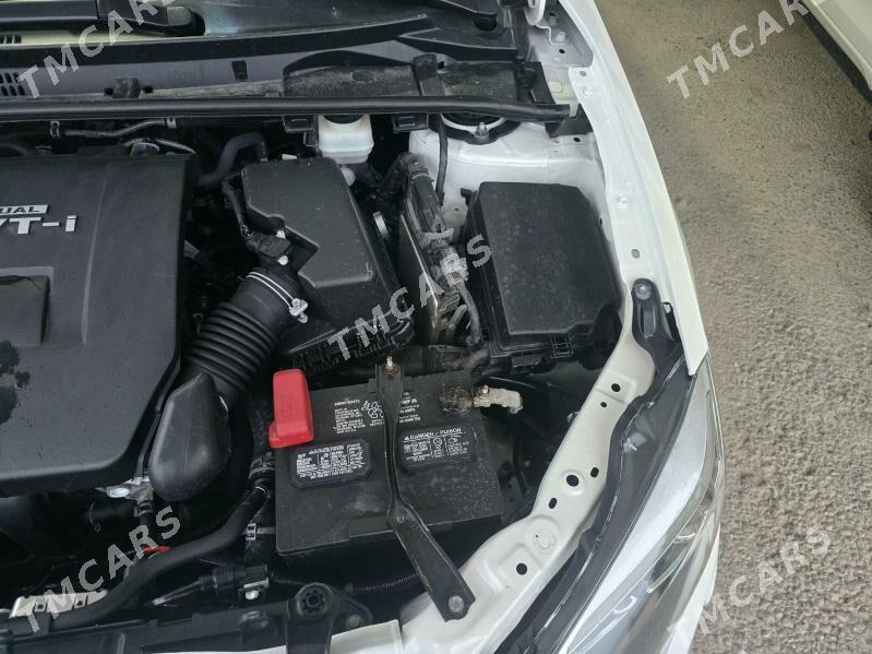 Toyota Corolla 2019 - 198 000 TMT - Aşgabat - img 4