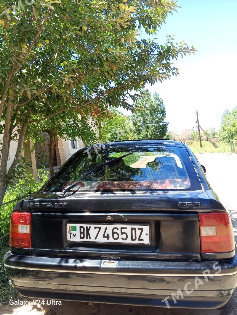 Opel Vectra 1991 - 30 000 TMT - Гурбансолтан Едже - img 3