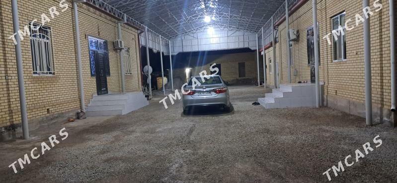 Toyota Camry 2016 - 290 000 TMT - Sakarçäge - img 6