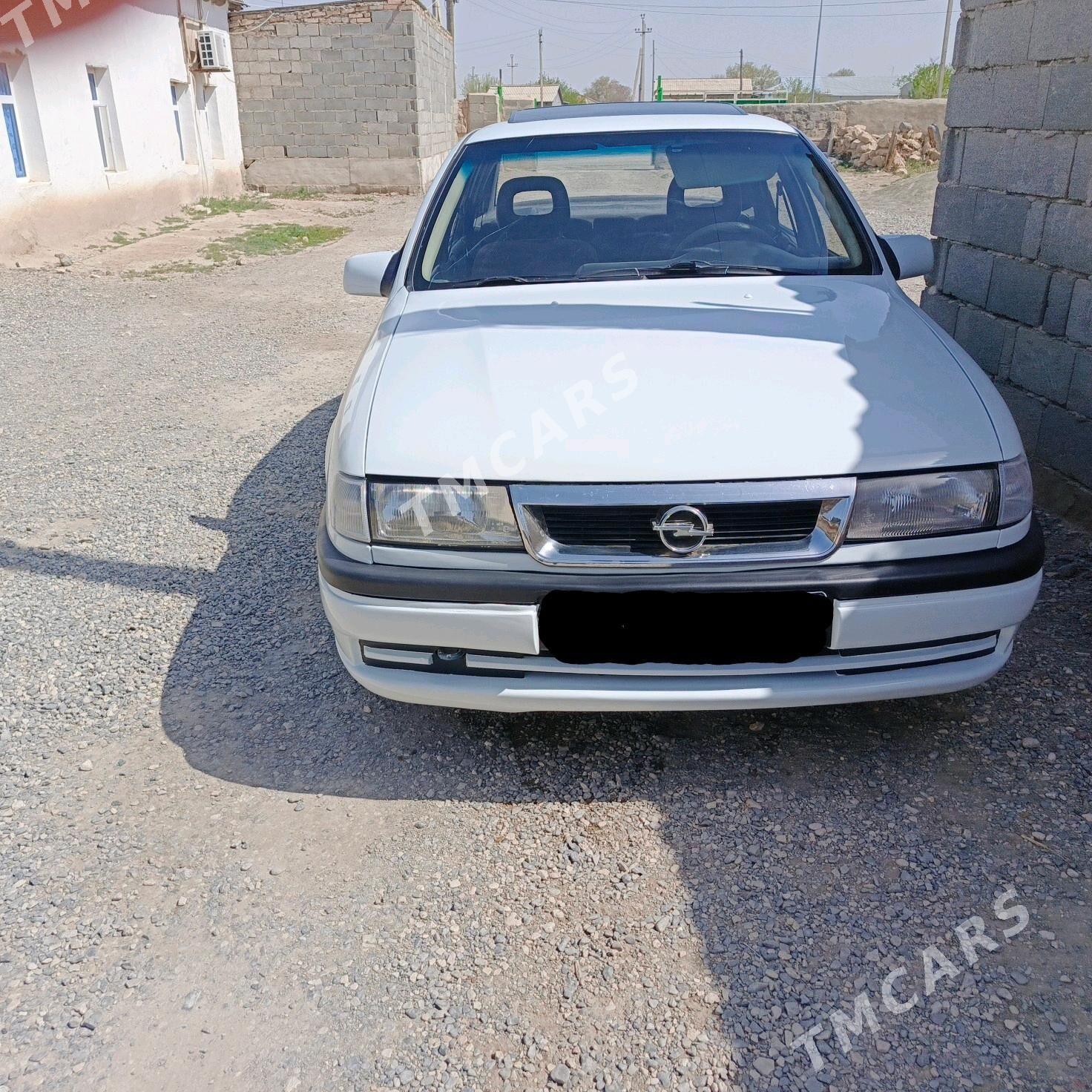 Opel Vectra 1993 - 32 000 TMT - Gyzylarbat - img 3