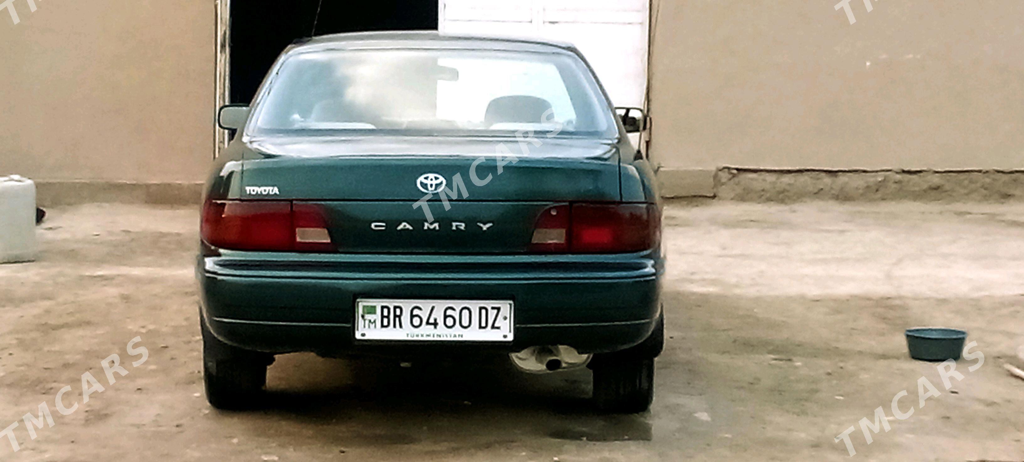 Toyota Camry 1996 - 100 000 TMT - Гурбансолтан Едже - img 3