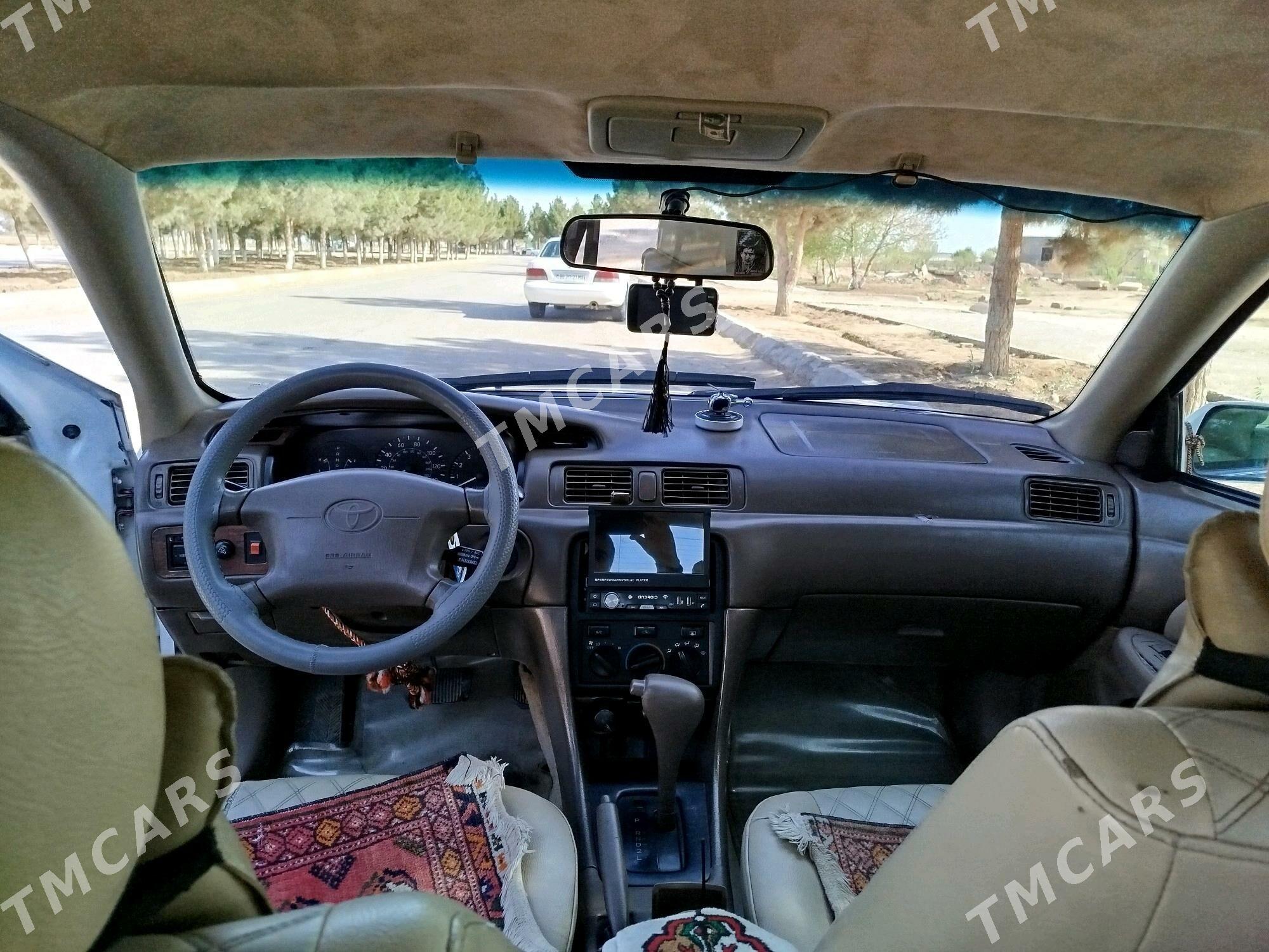 Toyota Camry 1999 - 130 000 TMT - Mary - img 3