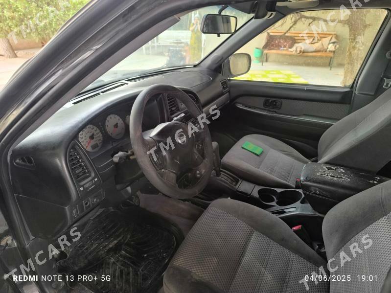 Nissan Pathfinder 2003 - 75 000 TMT - Gumdag - img 5